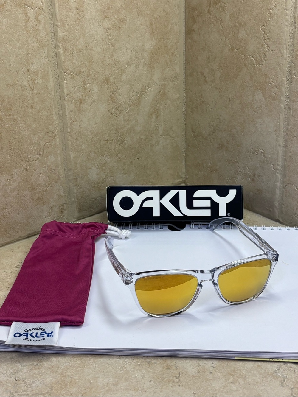 New Oakley OJ9006 Clear Frame Sunglasses with Polarized Prizm 24k lenses  Rare